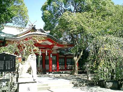 尼崎市生島神社2007年10月・・・とは思えぬ空の鮮やかな色